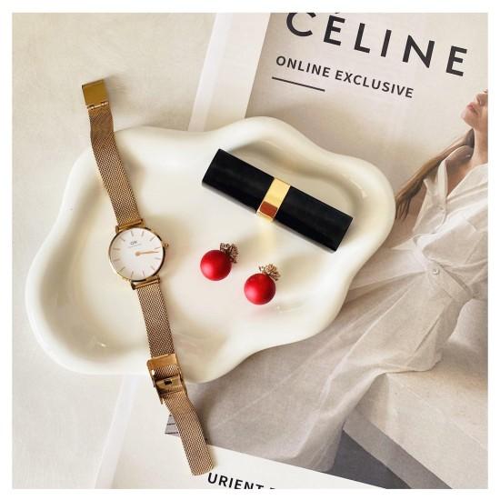 Komidin Üstüne Aksesuar