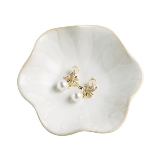 Komidin Üstüne Aksesuar