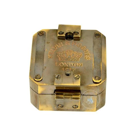 Kuzey Güney Pusula Dekor