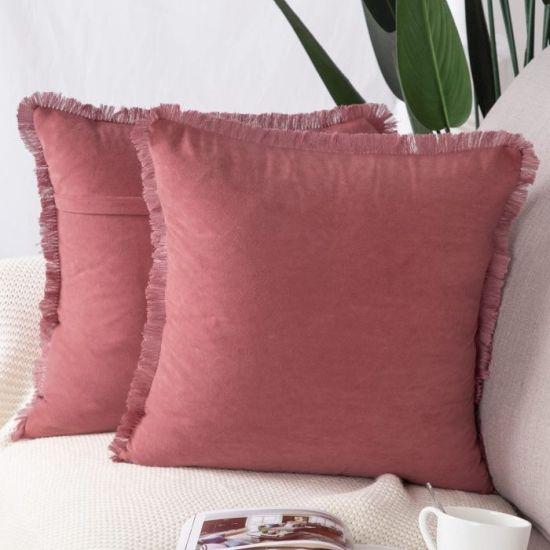 Yumuşak Pembe Süet Püsküllü Koltuk Yastık Kılıfı Seti 50x50 cm
