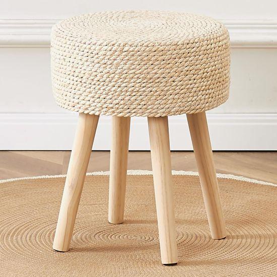 Rattan Puf