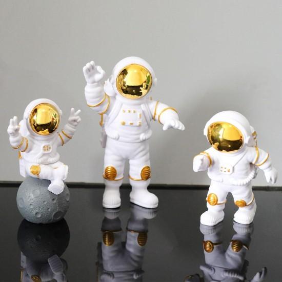 Astronot Figürü