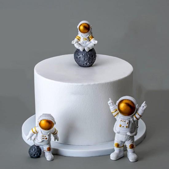 Astronot Figürü