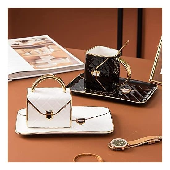 Çanta Şeklinde Fincan