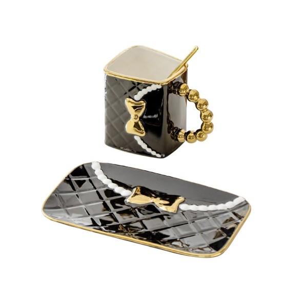 Çanta Şeklinde Fincan