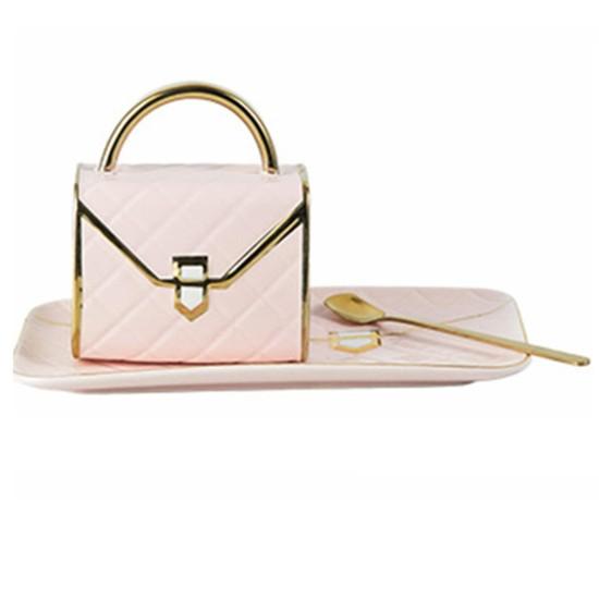 Çanta Şeklinde Fincan