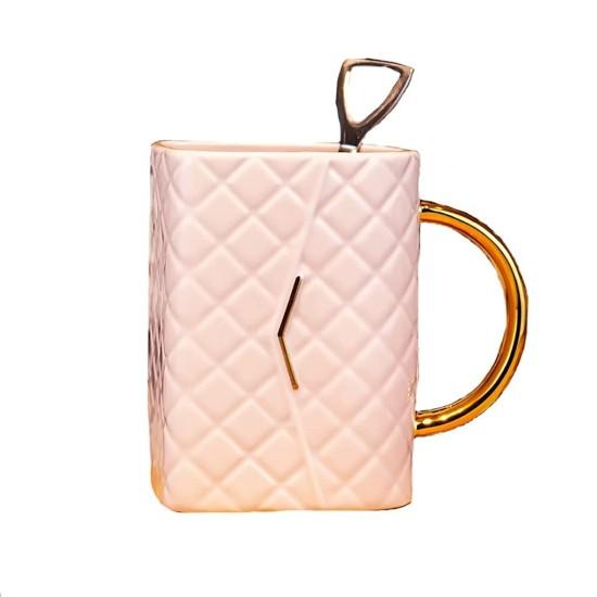 Çanta Şeklinde Fincan