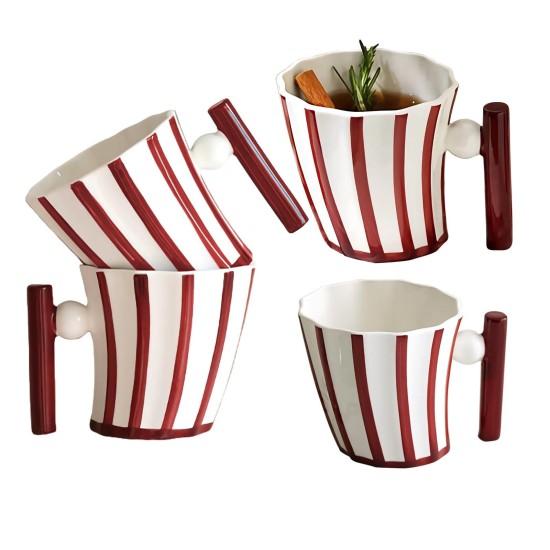 Çizgili Fincan Takımı
