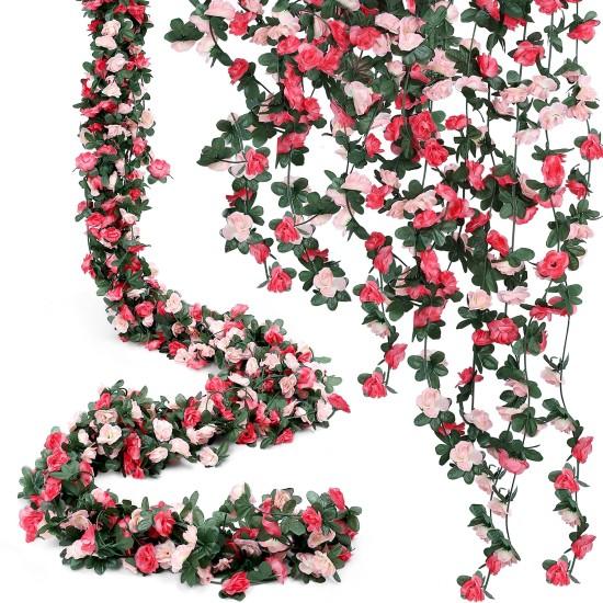 Duvardan Sarkan Yapay Çiçekler