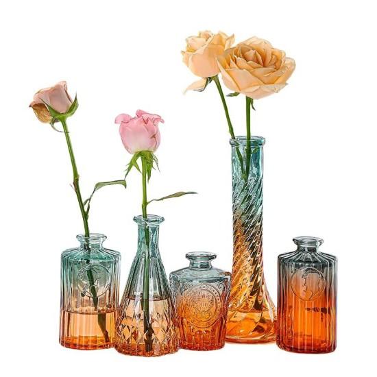 Renkli Cam Şişeler