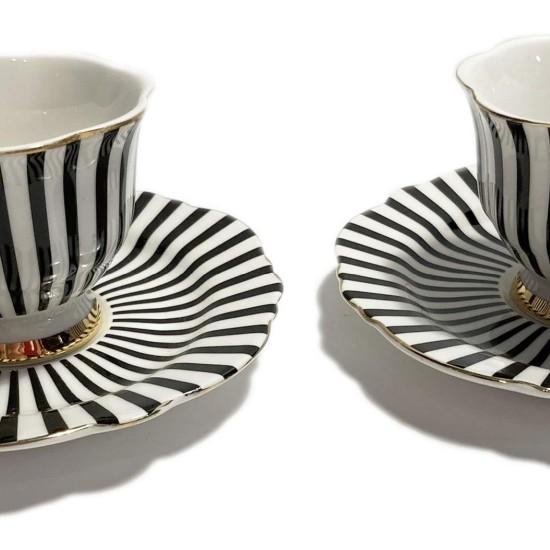 Siyah Beyaz Fincan Takımı