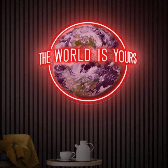 The World Is Yours Tablo