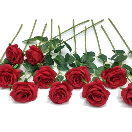 Yapay Kırmızı Gül