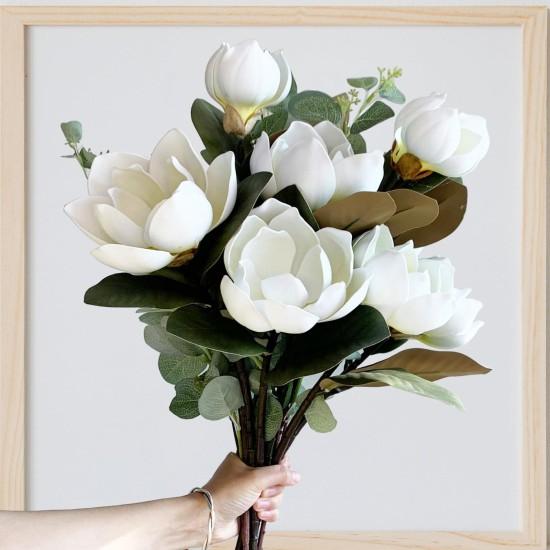 Yapay Manolya Çiçeği