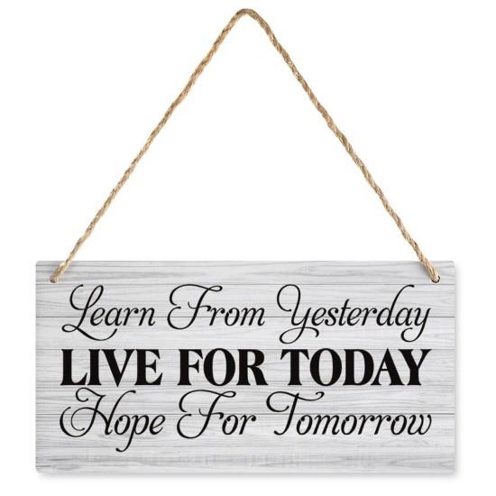 Yesterday Now Tomorrow Dekor