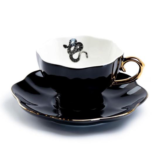 Yılanlı Kahve Fincanı