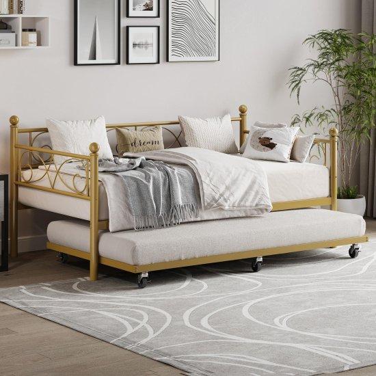 Demir Divan