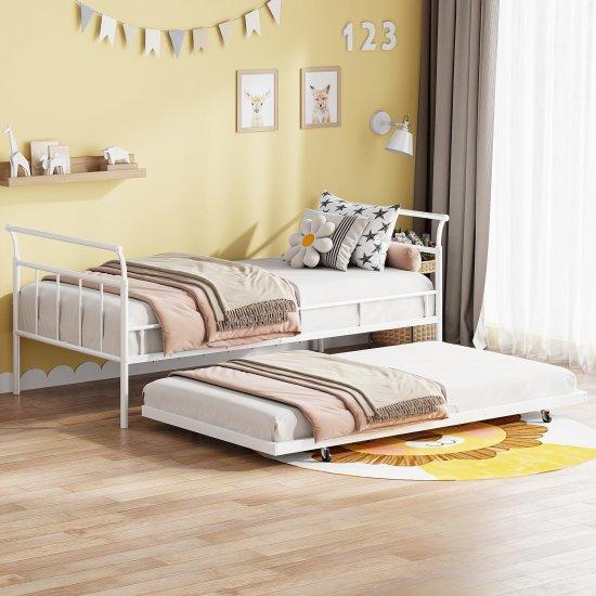Demir Divan
