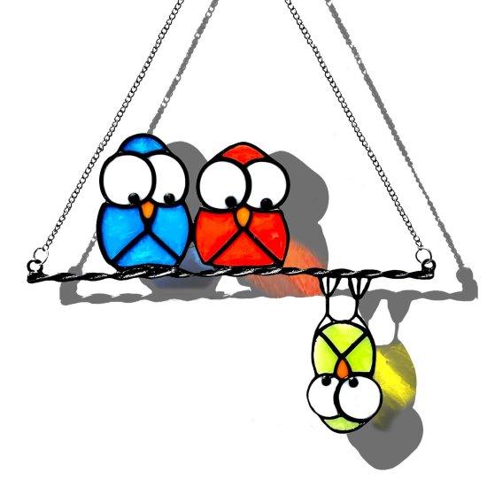 Tel Üzerinde Vitray Kuş