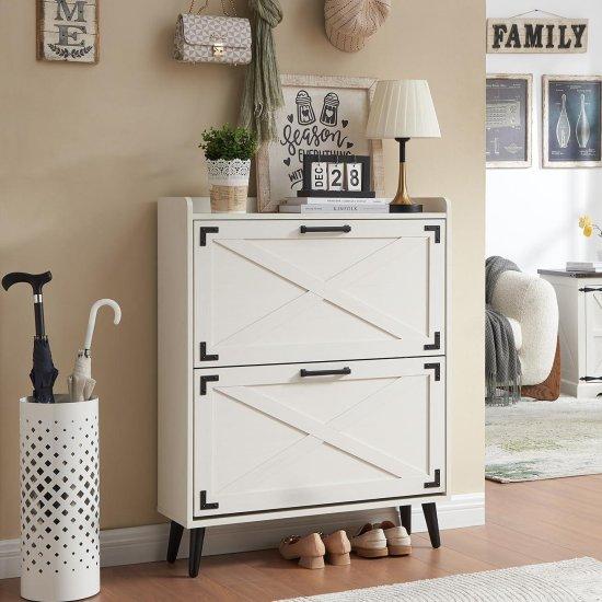 Geniş Ayakkabılık